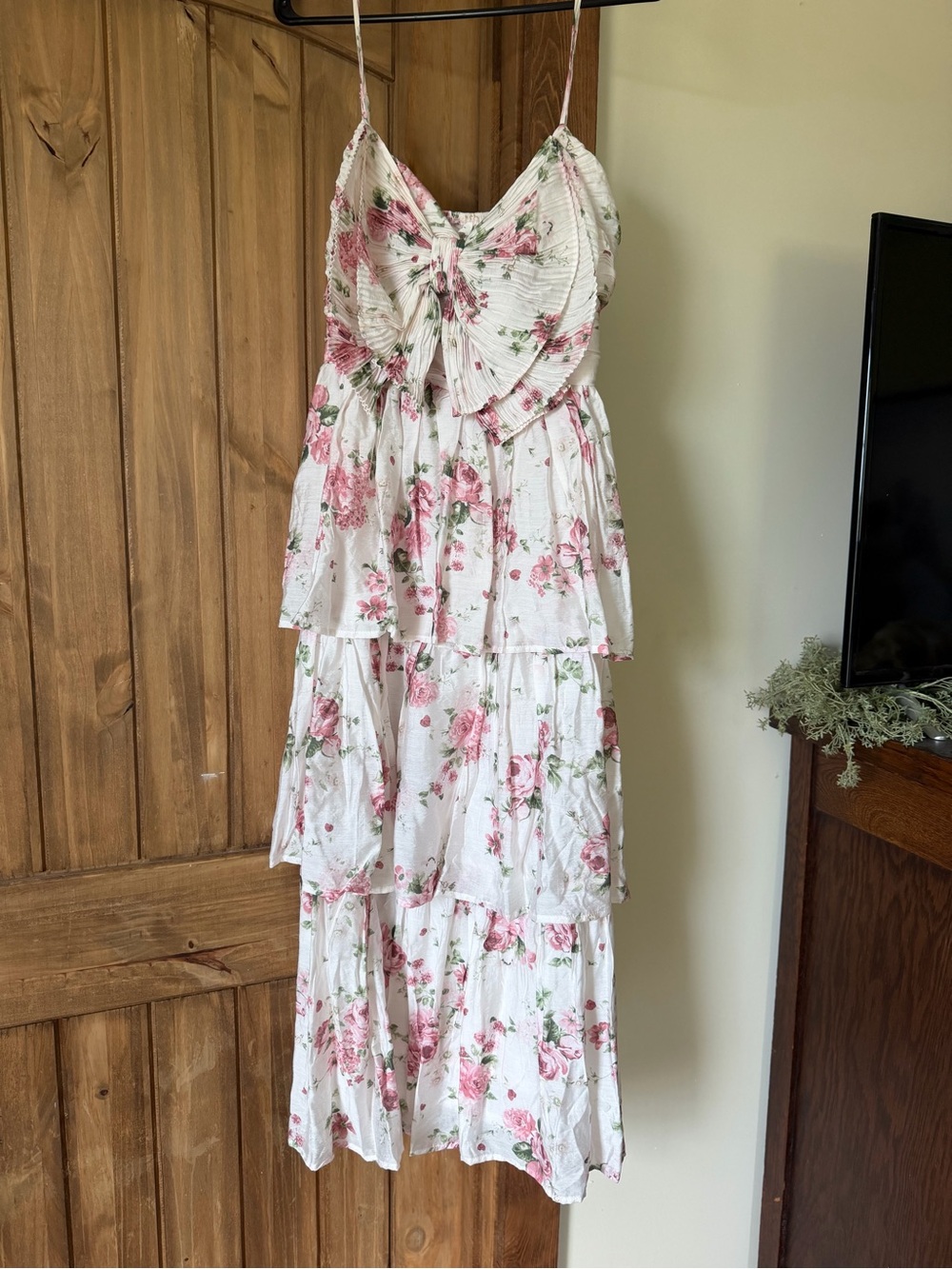 Tiered Floral Midi Dress with Bow Front - White & Pink